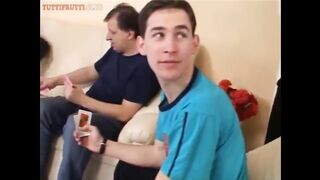 Zsuzsit a roma zsenge spinét partiba nyomják