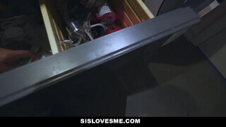 Lana Rhoades a nimfo luvnya