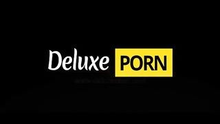 Világos Szőke hajú zsenge maca fenék pornóvideója