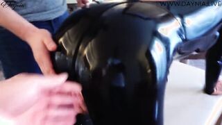 Latex ruhás anyukát popóba kufirconlak