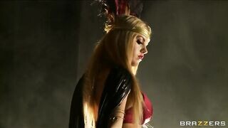 A gigászi didkós Jessie Rogers megkúrva