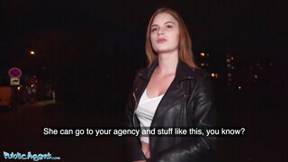 Public Agent - Katarina Rina élvezi ha szexelik