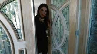 Its POV - Valentina Nappi a szőrös punás fiatal