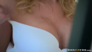 Britney Amber lyuka felajzott - Brazzers