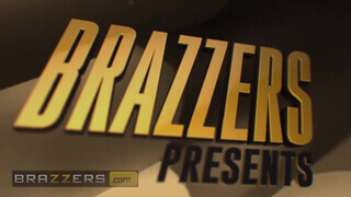 Brazzers - Cherie Deville zsenge pasassal kúrel