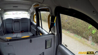 Fake Taxi - Ava Austen ánuszba baszva