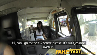 FakeTaxi - Kiki Minaj néger pinája megkettyintve