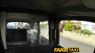 FakeTaxi - egy csábos irodista bige