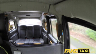 Fake Taxi - Julia de Lucia a szexi dél amerikai diáklány