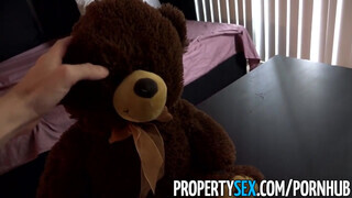 PropertySex - Morgan Lee keményen megrakva