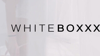 WhiteBoxxx - gigantikus picsájú pipi reggel is akar hancúrozni