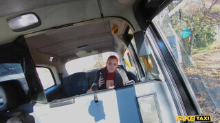 Fake Taxi - Óriás tőgyes latin szuka