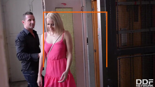 Eva Parcker és Christen Courtney édeshármasban közösülnek