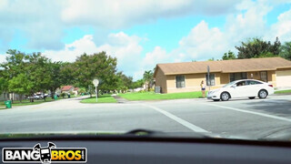 BANGBROS - latin amerikai maca lógós óriási csöcsei