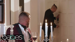 BABES - a billiárd asztalon döngetik meg a nőcit