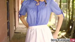 DigitalPlayground - Jillian Janson a dögös amish pipi