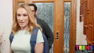 Kasey Miller a kurva tinédzser gádzsi