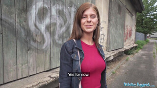 Public Agent - Tiffany Blue a vadító formás fenekű nőci