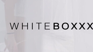 WhiteBoxxx - Blue Angel a vadító magyar gádzsi