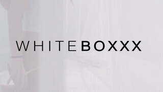 WhiteBoxxx - Bunny Love a vékony magyar dzsipó pipi