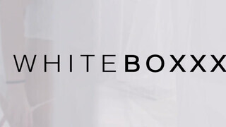 WhiteBoxxx - Vera Wonder a fullos magyar bige