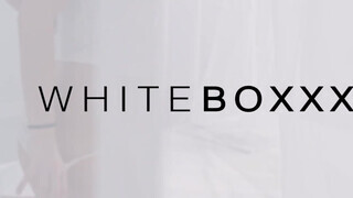 WhiteBoxxx - Lena Reif a hatalmas mellű orosz csajszi