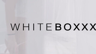 WhiteBoxxx - Mary Rock a csinos orosz csajszi
