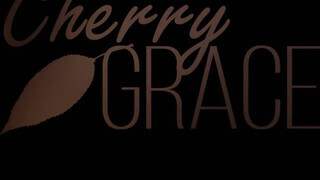 Cherry Grace a gigantikus seggű szuka