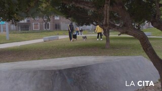 Szuper gigantikus fenekű venezuelai csaj vigasztalódik, miután elbukta a tinder randiját