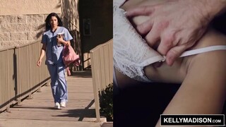 Fullos nővér Vanessa Sky kikötözve és hátsó bejáratba kurelva