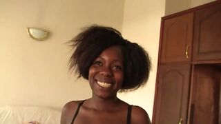 Szívdöglesztő csoki amatőr interracial popó casting forgatás szexfilm