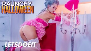 Shrima Malati maszkos érett szeretővel ünnepli halloween-t kíméletlen dugással