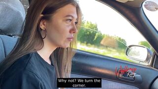Örömlány cidázza a kukacot az autóban és megcsalja a pasiját