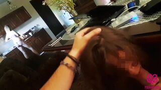 Kora Reggeli kávé után vad dugás és pippantás egy tinivel