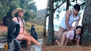 Lil timy keményen megbasz az erdő közepén