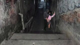 Fekete örömlány keményen megrakva a favela domb urával a funk tánc után